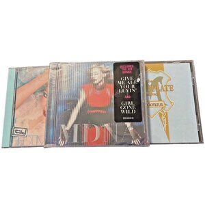 CD Madonna Music Lot of 3 MDNA, Bedtime Stories & The Immaculate Collection